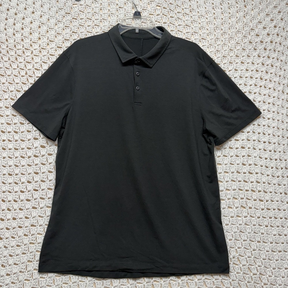 Lululemon Mens Polo Shirt XL Black Short Sleeve Crew Neck Workout Golf